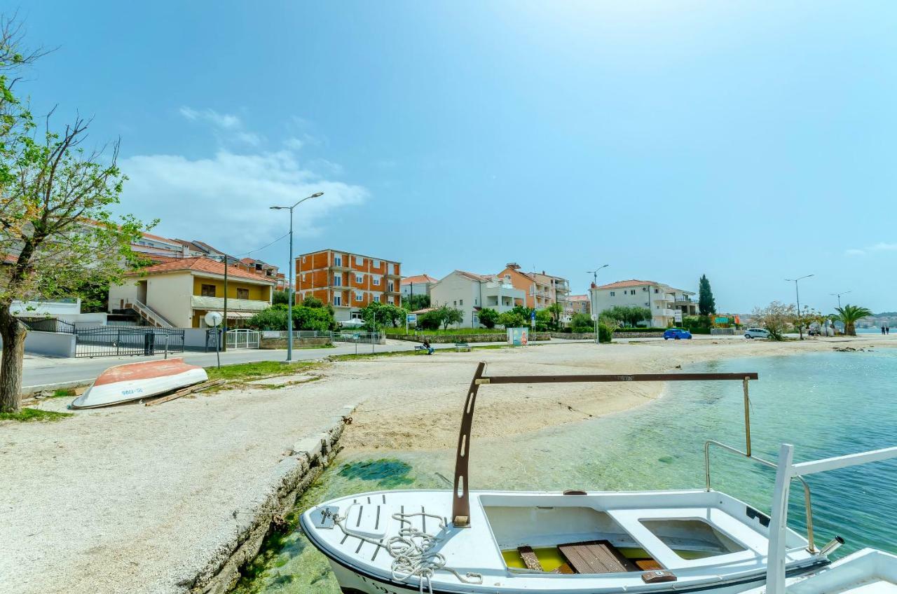 Apartment Dory Trogir Exterior foto
