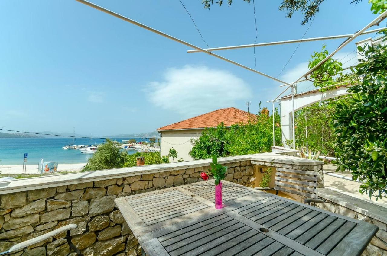 Apartment Dory Trogir Exterior foto